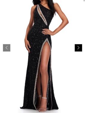 Ashley Lauren - like new Fully beaded dress